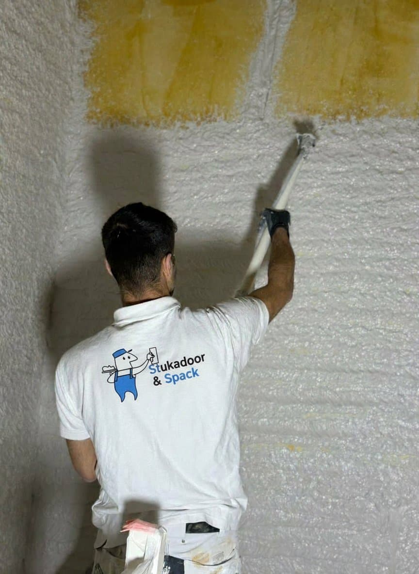Stukadoor & Spack vakmannen aan het werk